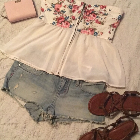 PINK Victoria's Secret Pants - NWT Victoria's Secret PINK Jean Shorts